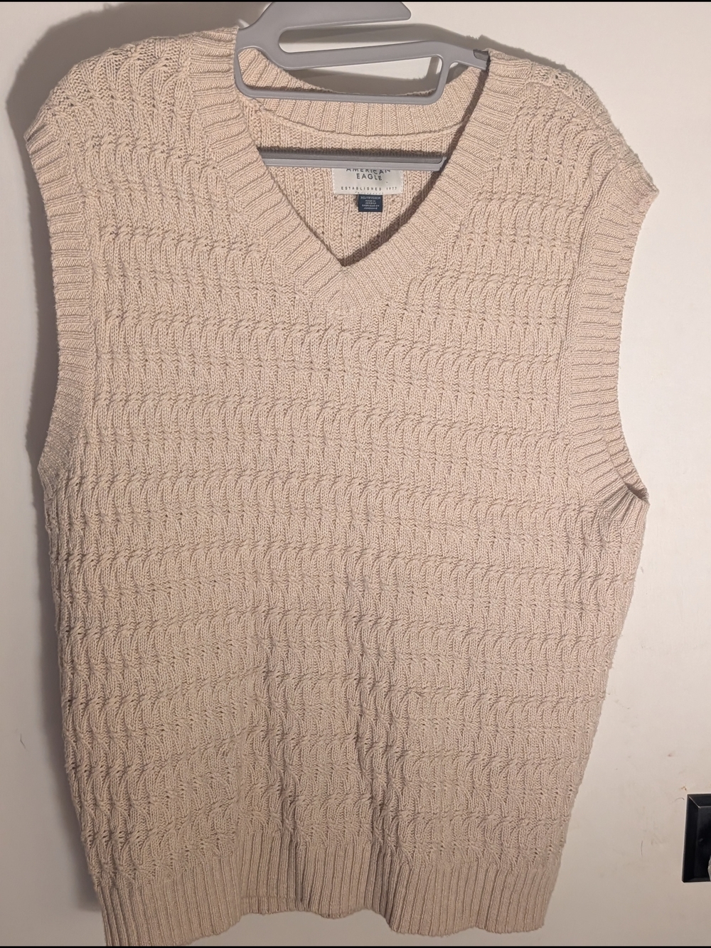 American Eagle Outfitters Cream Cable-Knit V-Neck 100% Cotton Sweater Vest.